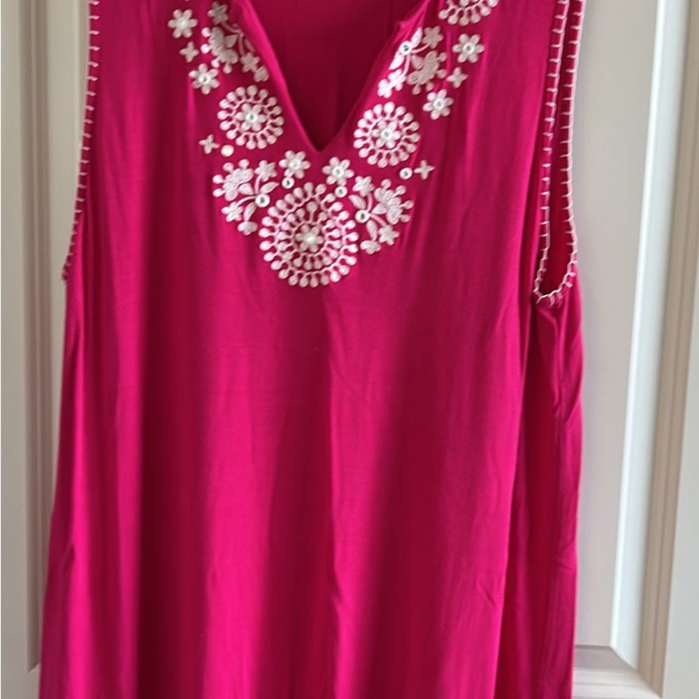 Pink Embroidered Sleeveless dress. Size  xxl